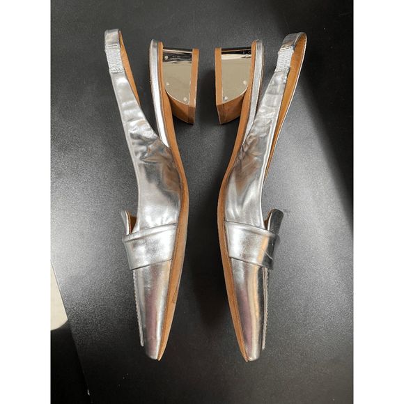 Tory Burch Silver Leather Sadie Slingback Flats Size 6.5, MSRP $295 - Picture 11 of 11